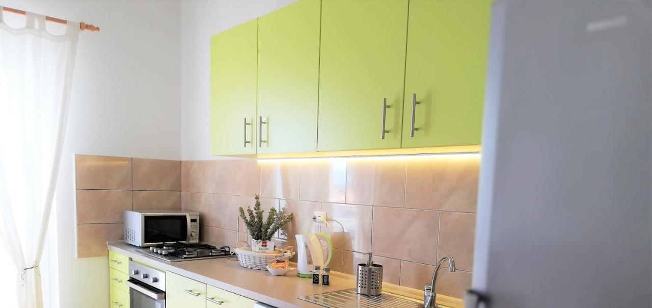 Apartment Anzotika Nin Dış mekan fotoğraf