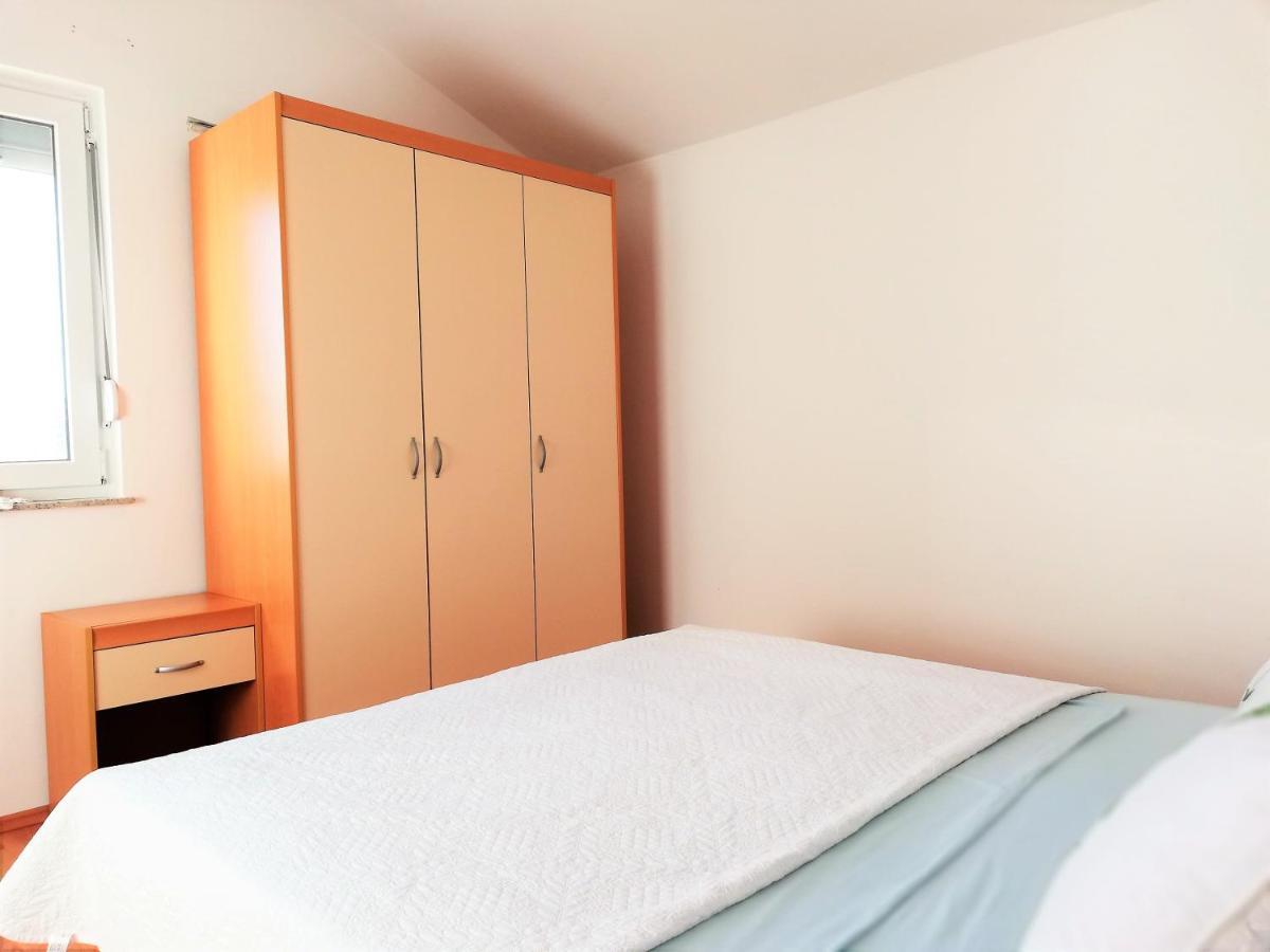 Apartment Anzotika Nin Dış mekan fotoğraf